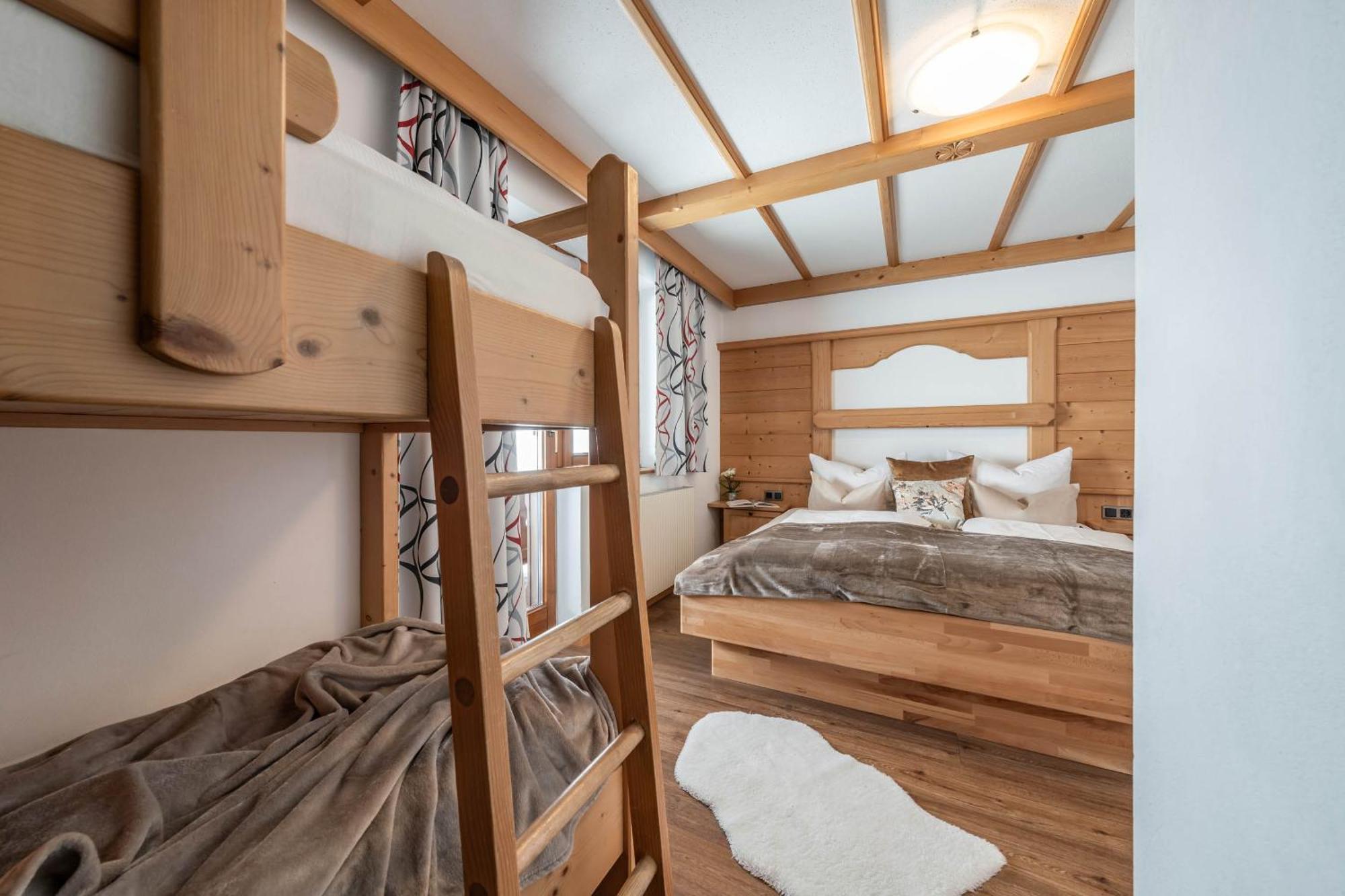 Haus Schoeser Hippach Kültér fotó