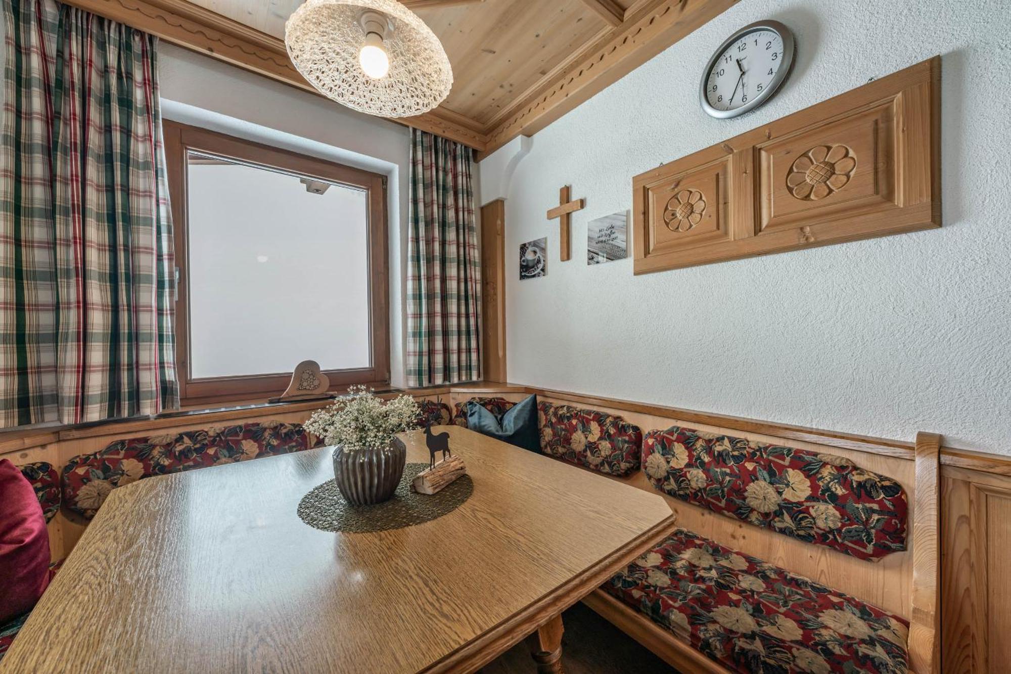 Haus Schoeser Hippach Kültér fotó