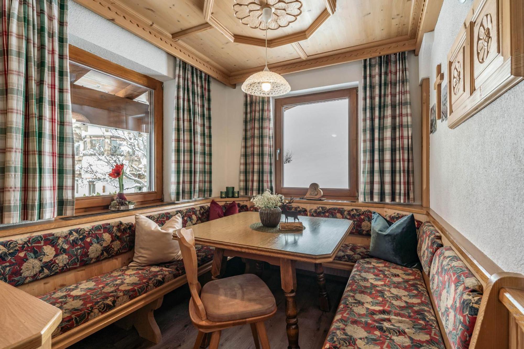 Haus Schoeser Hippach Kültér fotó